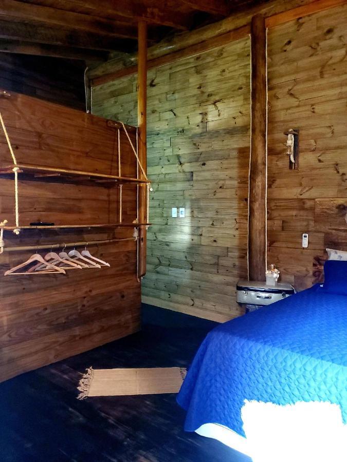Chales Paris Парати Екстериор снимка